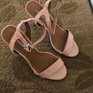Beige Steve Madden one strap heels